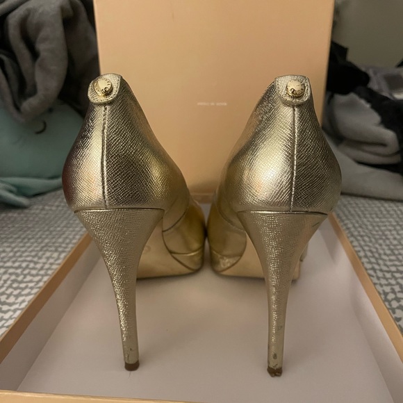 MICHAEL KORS HIGH HEELS - Picture 3 of 7